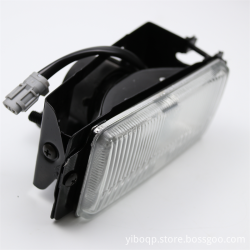 Isuzu NKR/NPR Fog Light - Truck Driving Lamp Spare Parts