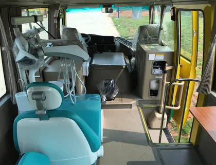 Hot Selling Special Transportation Vehicles for Dental Use