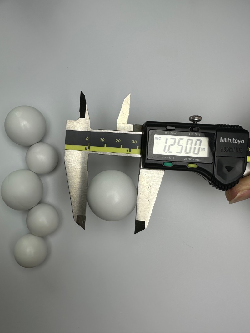 Ertalyte® PETP solid balls2 Ertalyte® PETP solid balls2