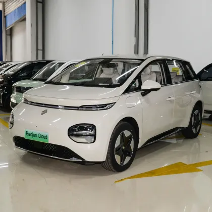 BAOJUN Cloud Yunduo LX: Mini EV Hatchback - Pure Electric Car Four-Door Five-Seater