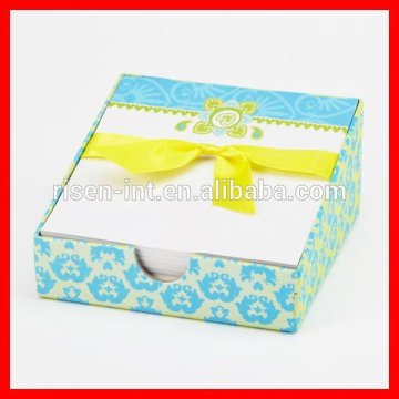 Recyclable cardboard gift boxes with lid