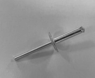 Aluminium/steel peel type blind rivets with large flange