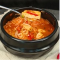 CJ Authentic Spicy Kimchi Hot Pot Edging