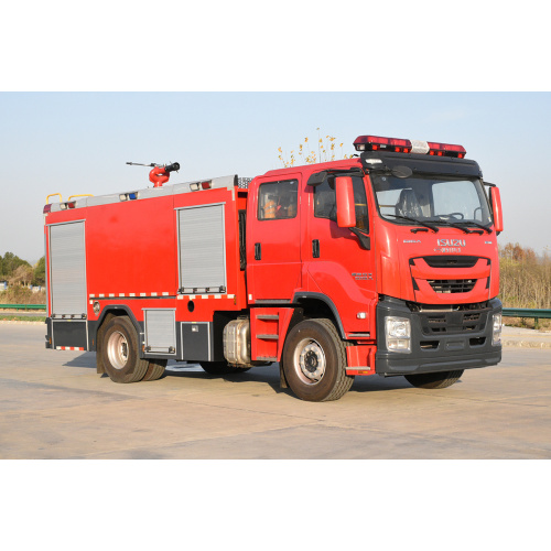 ISUZU GIGA 6tones de bomberos