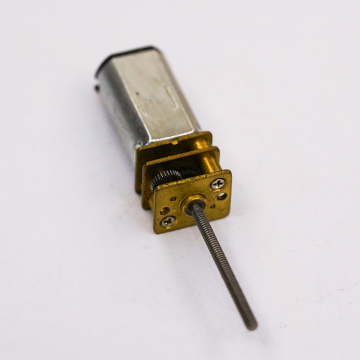 Motor de engrenagem pequeno 7V 150RPM N30 com eixo de parafuso