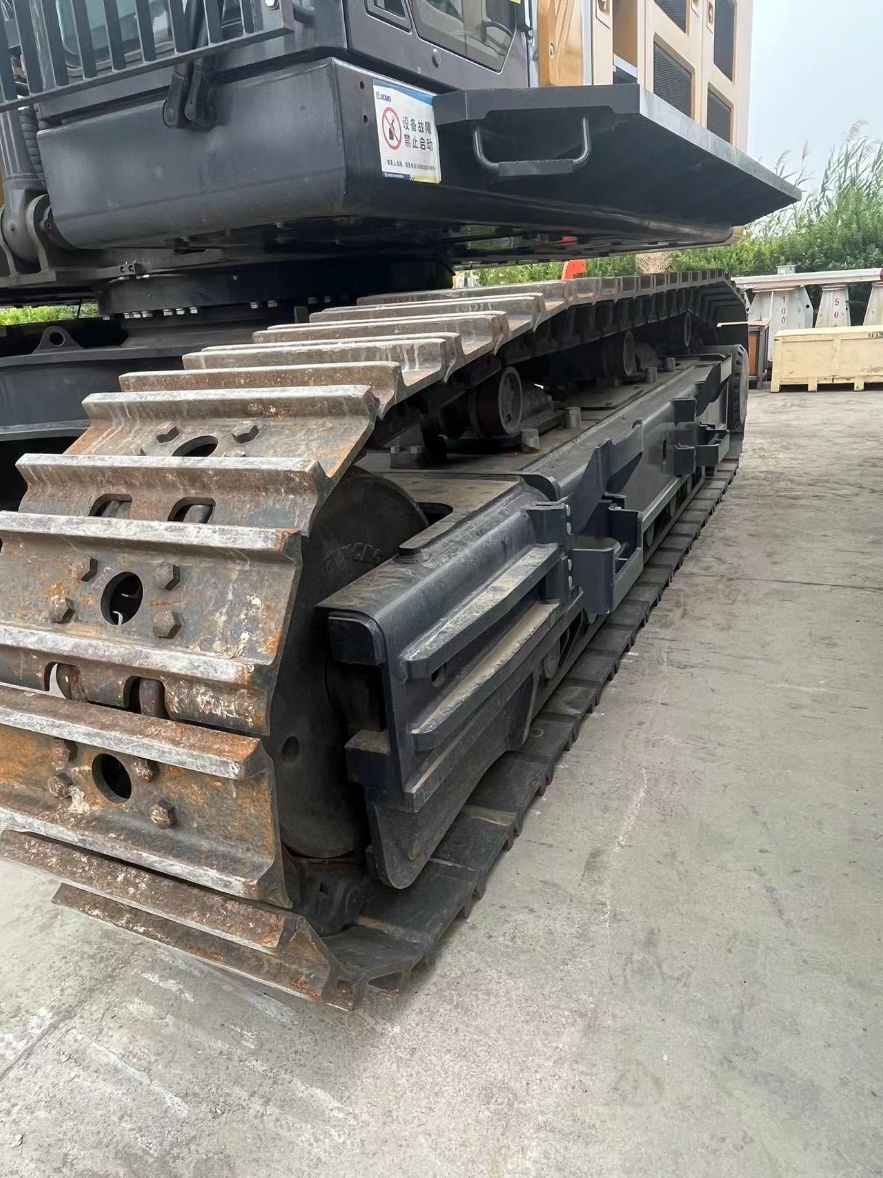 XCMG XE750D Excavator Machine
