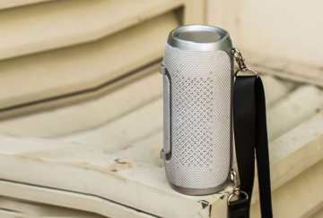 Mini wireless bluetooth speaker