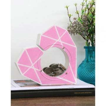 23812Wooden decorative money pot in heart shape