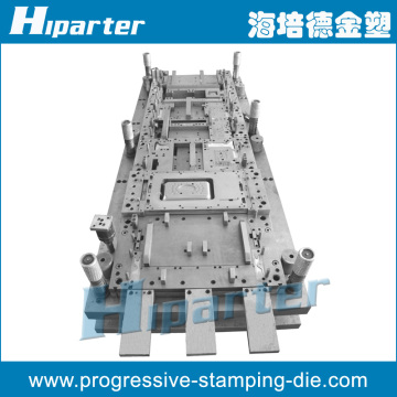 Microwave oven metal panel progressive stamping die