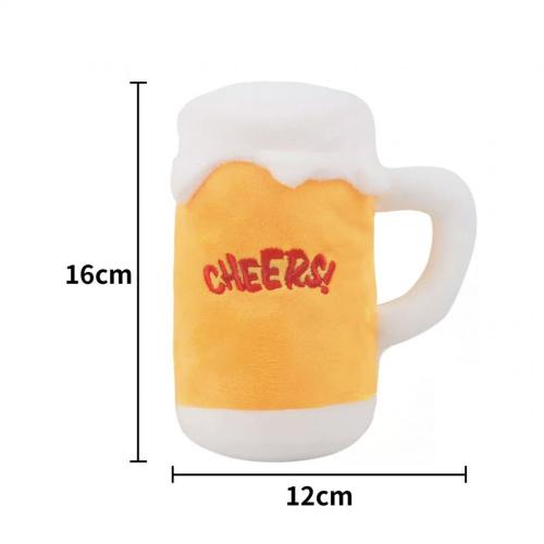 Tasse de bière en peluche