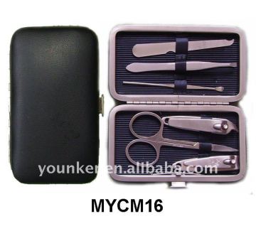 Black Faux Leather Case manicure set with 6 pcs accessories
