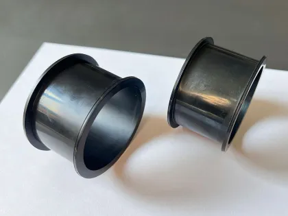 Engine water pipe connector