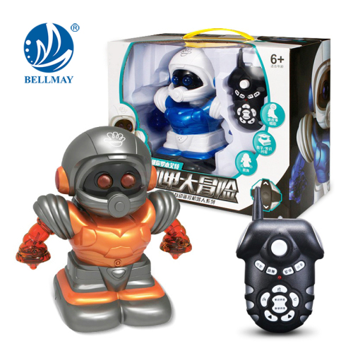 New Product Wholesales Lovely Design RC Robot with Music For Kids