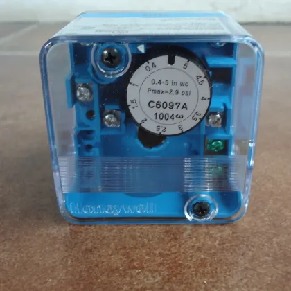 Honeywell C6097A1004 Pressure Gas Switch: Adjustment and Differential Pressure Control