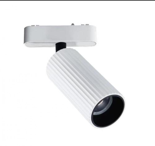 6W 12W 18W lampe à rail de guide magnétique ultra-mince