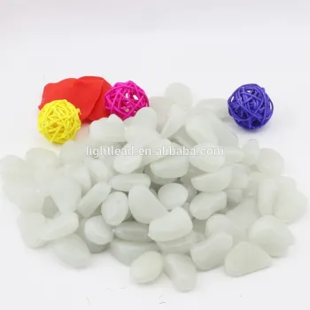 China wholesale best quality blue color decorative pebble stone for garden, route, park, etc