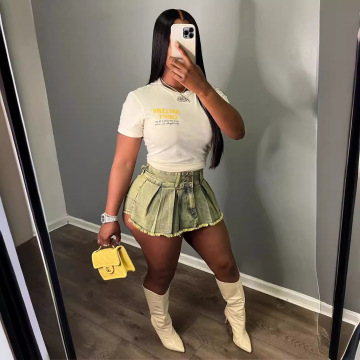 2024 Sommer Frauenstreams: Jeans Shorts, Skorts &amp; Hosen