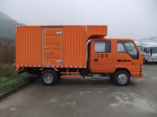 ISUZU 4X2 / 4X4 هندسة طوارئ هندسة / شاحنة