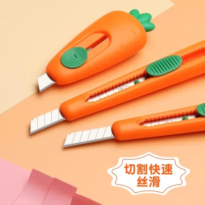 M&G Handmade Mini Carrot Letter Opener