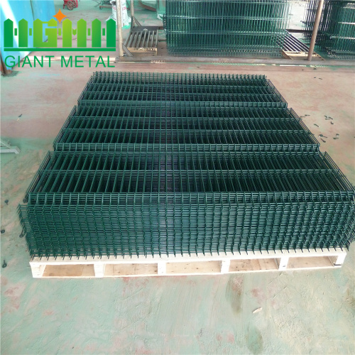 panel pagar segitiga berlapis pvc bersalut pvc