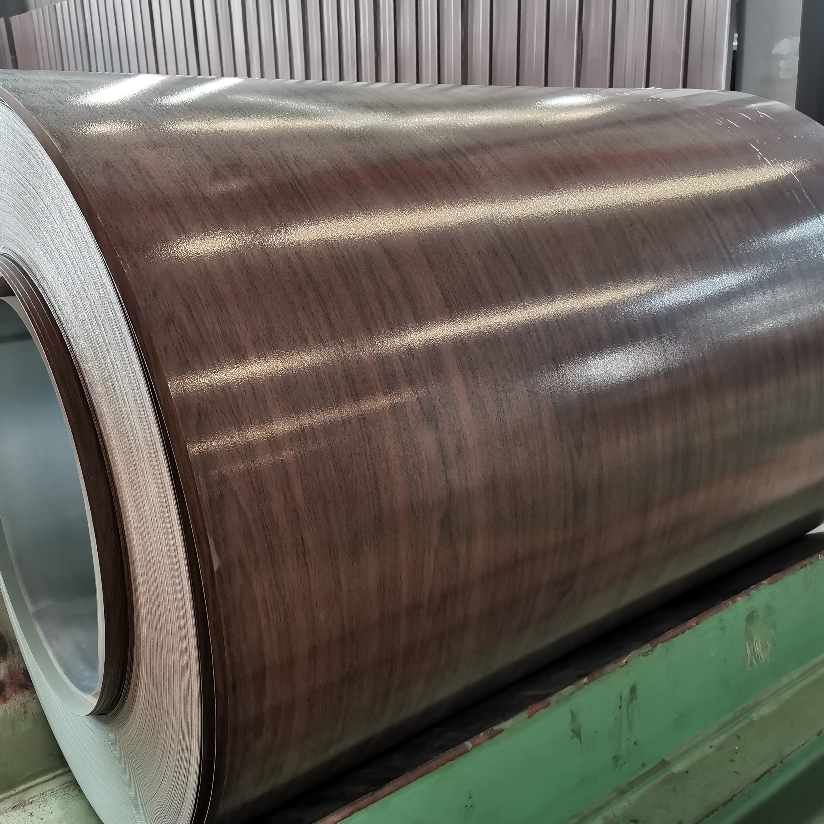 HDP na kahoy na kulay Aluminum Curtain Wall HDP wooden color Aluminum Curtain Wall