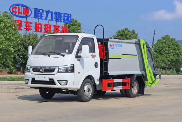 Dongfeng Hot Sale Truck Small Garbage