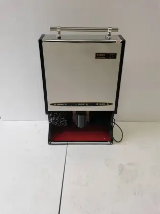 Hotel Shoe Shine and Polishing Machine: Maintaining Guest Comfort and Style
