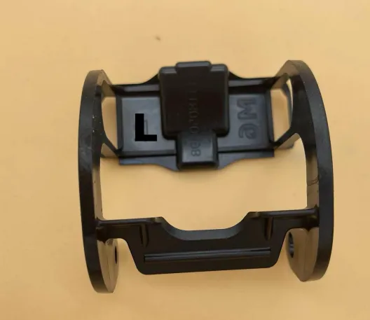 The water tank condenser crossbeam leaf plate support is suitable for bmw F12-51118050497