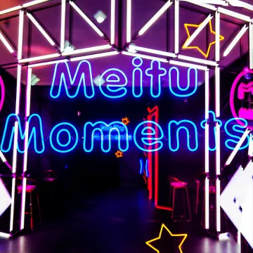 STOREFRONT LED NEON SIGN