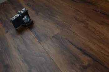 8mm Piso Laminado AC3 Click Sistema