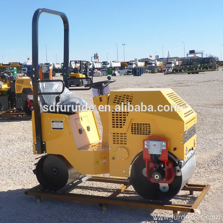 800KG Small Double Drum Vibratory Road Roller with CE (FYL-860)