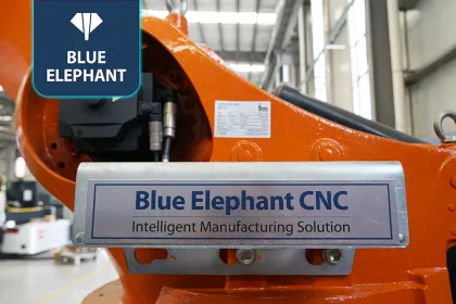 Kuka Robot Arm for Milling Composite Materials in Furniture Molds