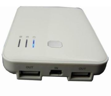 Universal 5600mah Safe Rechargeable Power Bank For Travel With Unique Design