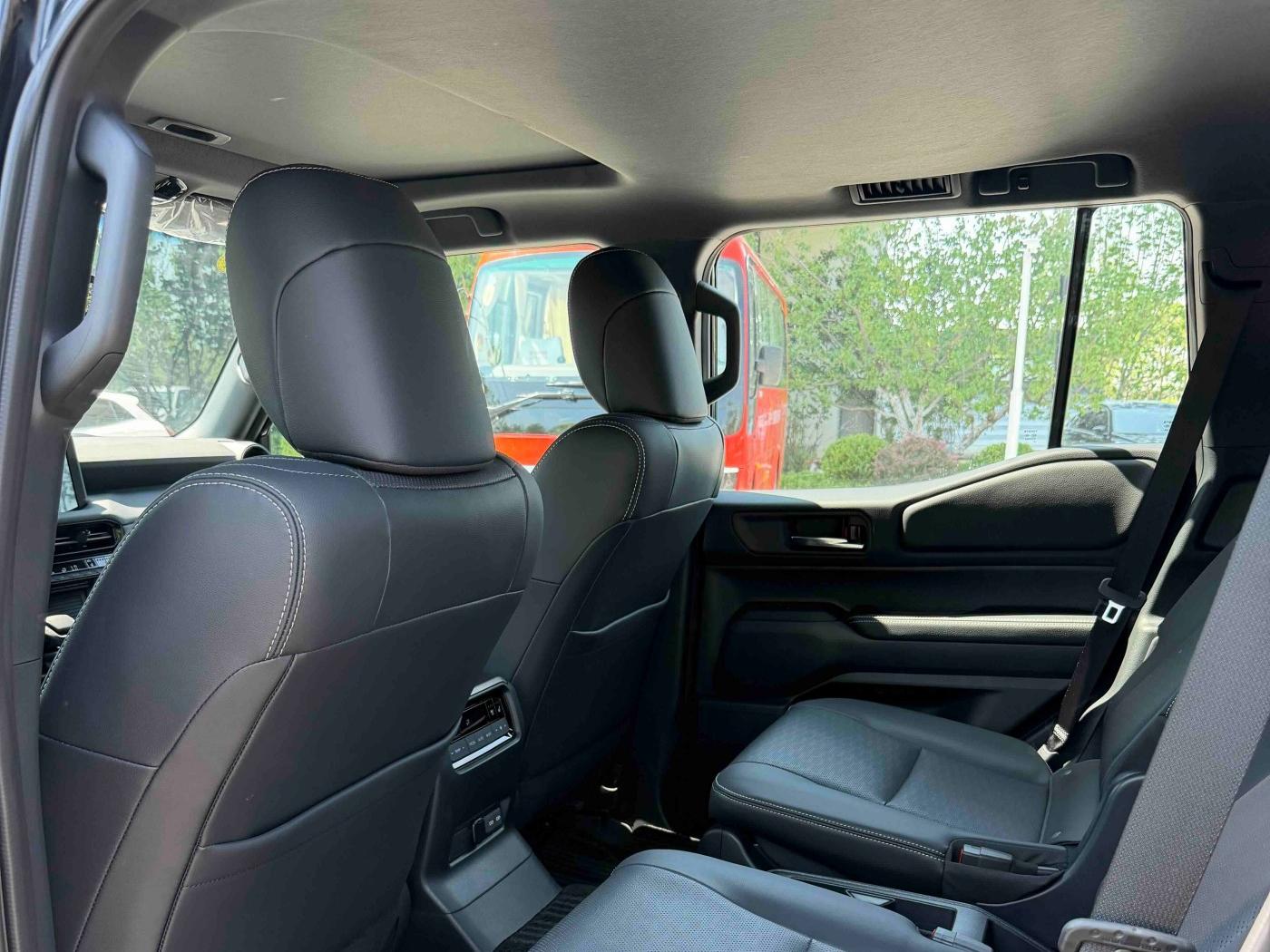 2024 Toyota Prado 2.4T Hybrid