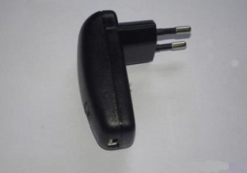 2 / 3 Prong Mini Wall-mount Universal Usb Power Adapter With Eu, Uk, Us, Ch, Au Plug