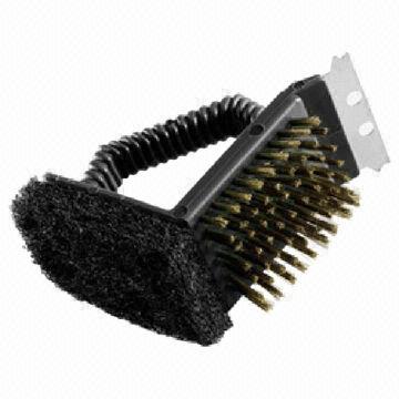 3-in-1 Triangle-shape BBQ Brush, Made of Environment-friendly Material