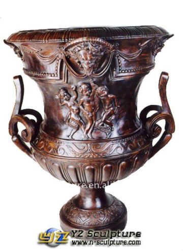 Elegant Cast Brass Flower pot