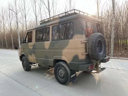 Iveco NJ2045 4x4 Off-Road Medical Vehicle