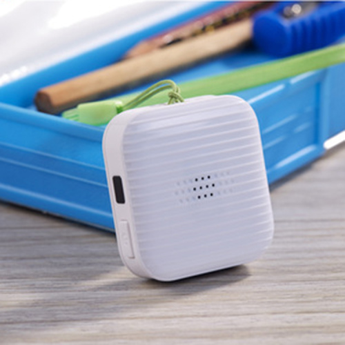 Cheap Wireless GPS Pendant for Mobile