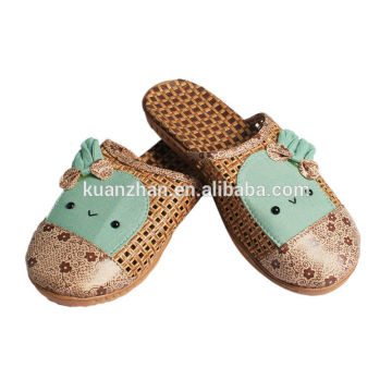 2016 New Design massager slipper bamboo ladies flat indoor slipper