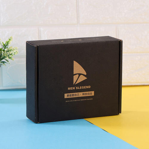 Black Corrugated Custom Gold Foil Logo Mailer Box