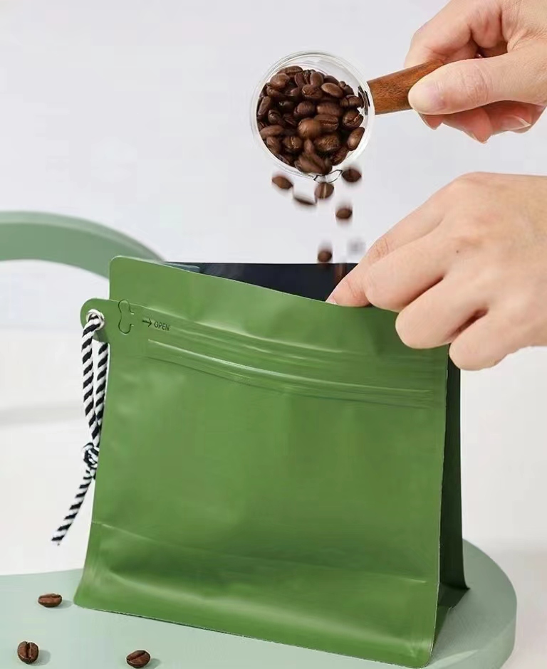 custom coffee packaging