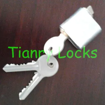 Bright Nickel Oval Brass Lock Cylinder With 3K