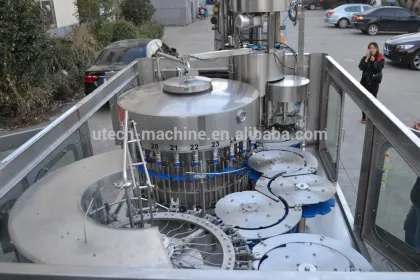 Bottle Filling Equipment/Automatic Liquid Filling Machine/Water Machine