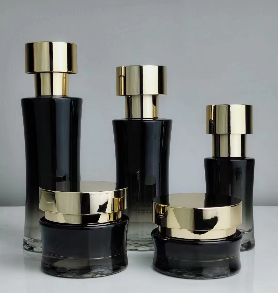 Sơn xịt mỹ phẩm hàng ngày