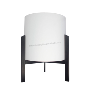 Minimalist Tripod Table Lamp for Living Room and Home Decoration