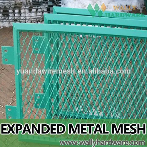 Anti-glare expanded mental mesh for protective fence net