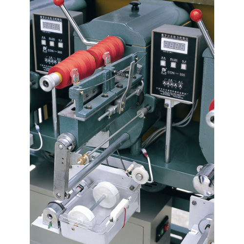 sewing thread rewinding machine