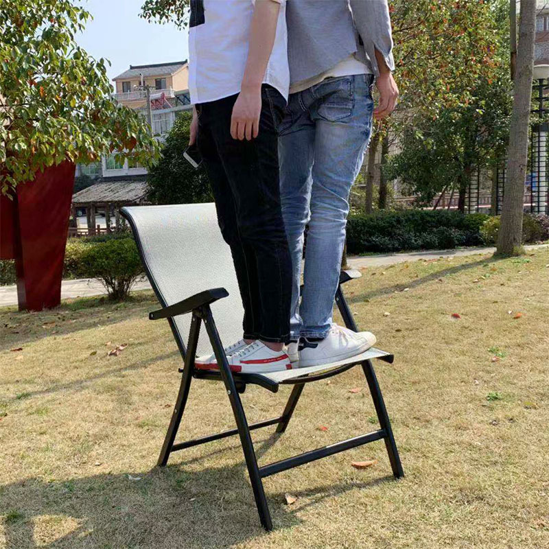 adjustable chair