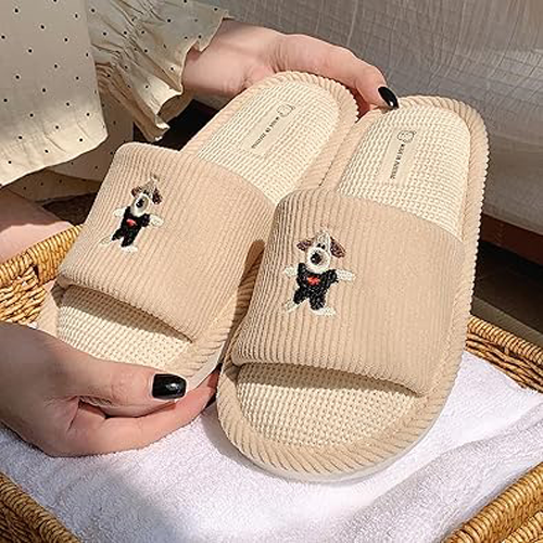 Soft Dwell · Fluffy and Romantic Home Slippers